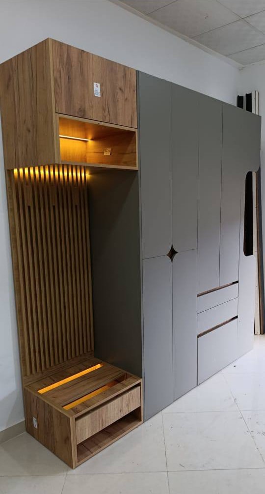 Dressing HR Cuisine gris et bois cannele avec eclairage LED